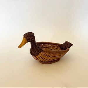 Mini Vintage Wicker Duck